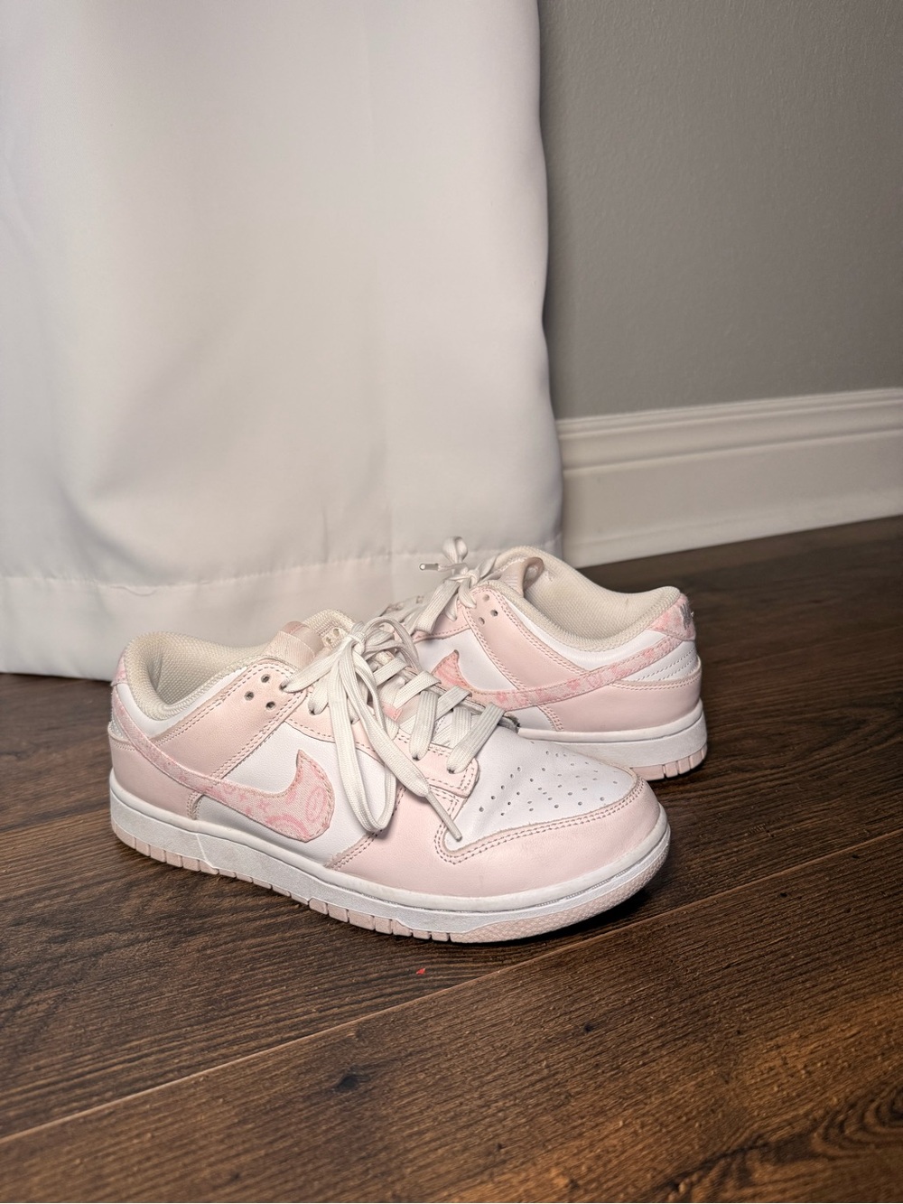 Nike Dunks - Pink Paisley